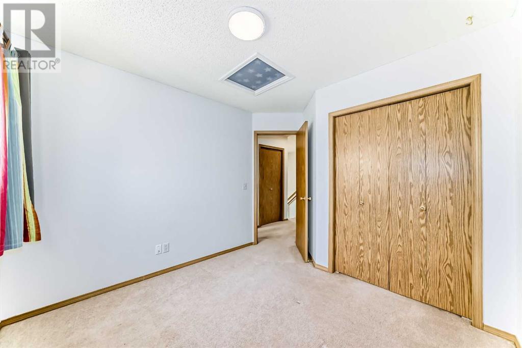 Single Family House for Sale in  Hidden Hills Place NW Hidden Valley Calgary 