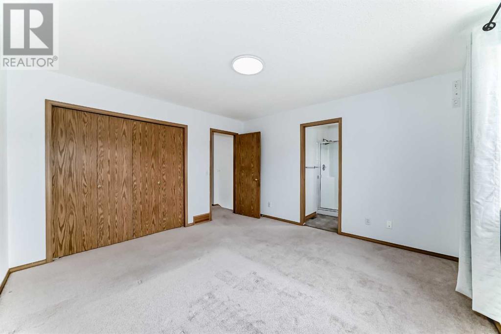 Single Family House for Sale in  Hidden Hills Place NW Hidden Valley Calgary 