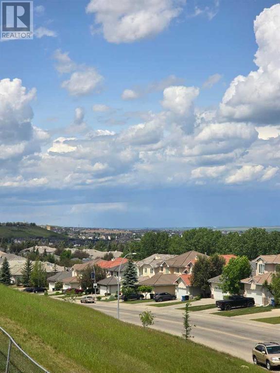 Single Family House for Sale in  Hamptons Link NW Hamptons Calgary 
