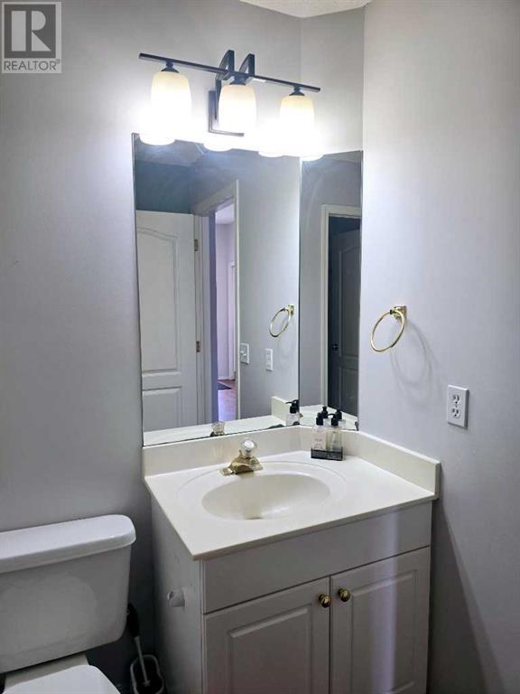 Single Family House for Sale in  Hamptons Link NW Hamptons Calgary 