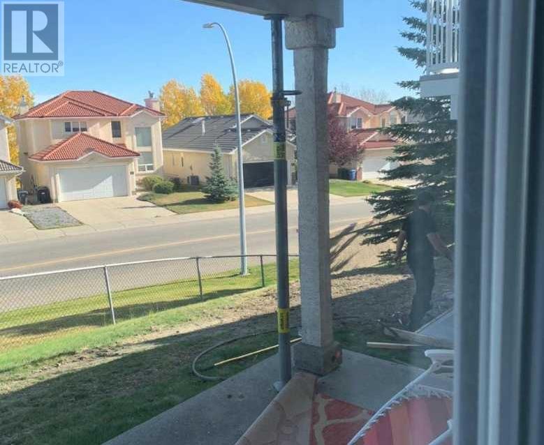 Single Family House for Sale in  Hamptons Link NW Hamptons Calgary 