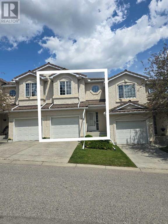 Single Family House for Sale in  Hamptons Link NW Hamptons Calgary 