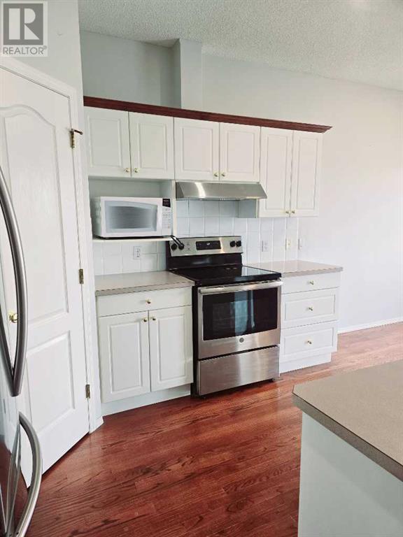 Single Family House for Sale in  Hamptons Link NW Hamptons Calgary 