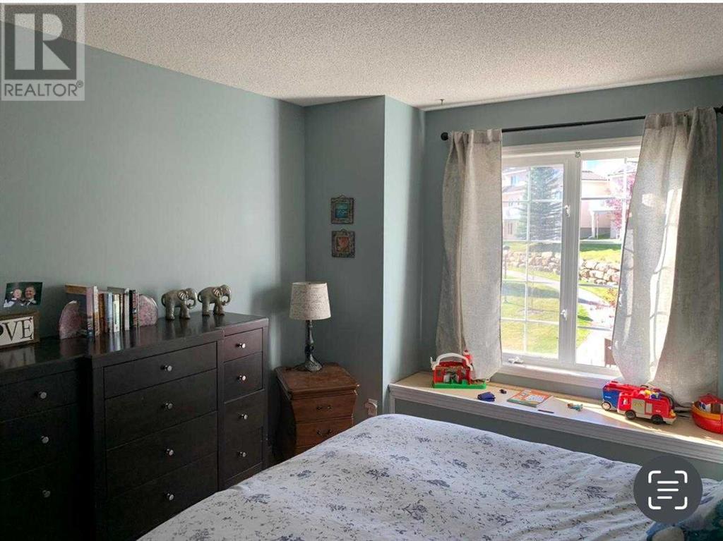 Single Family House for Sale in  Hamptons Link NW Hamptons Calgary 