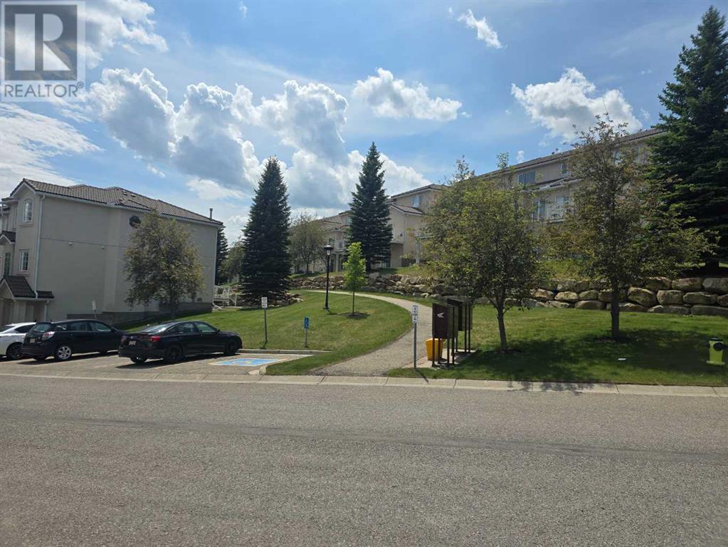 Single Family House for Sale in  Hamptons Link NW Hamptons Calgary 