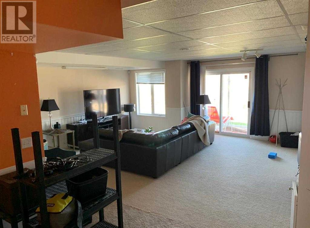 Single Family House for Sale in  Hamptons Link NW Hamptons Calgary 