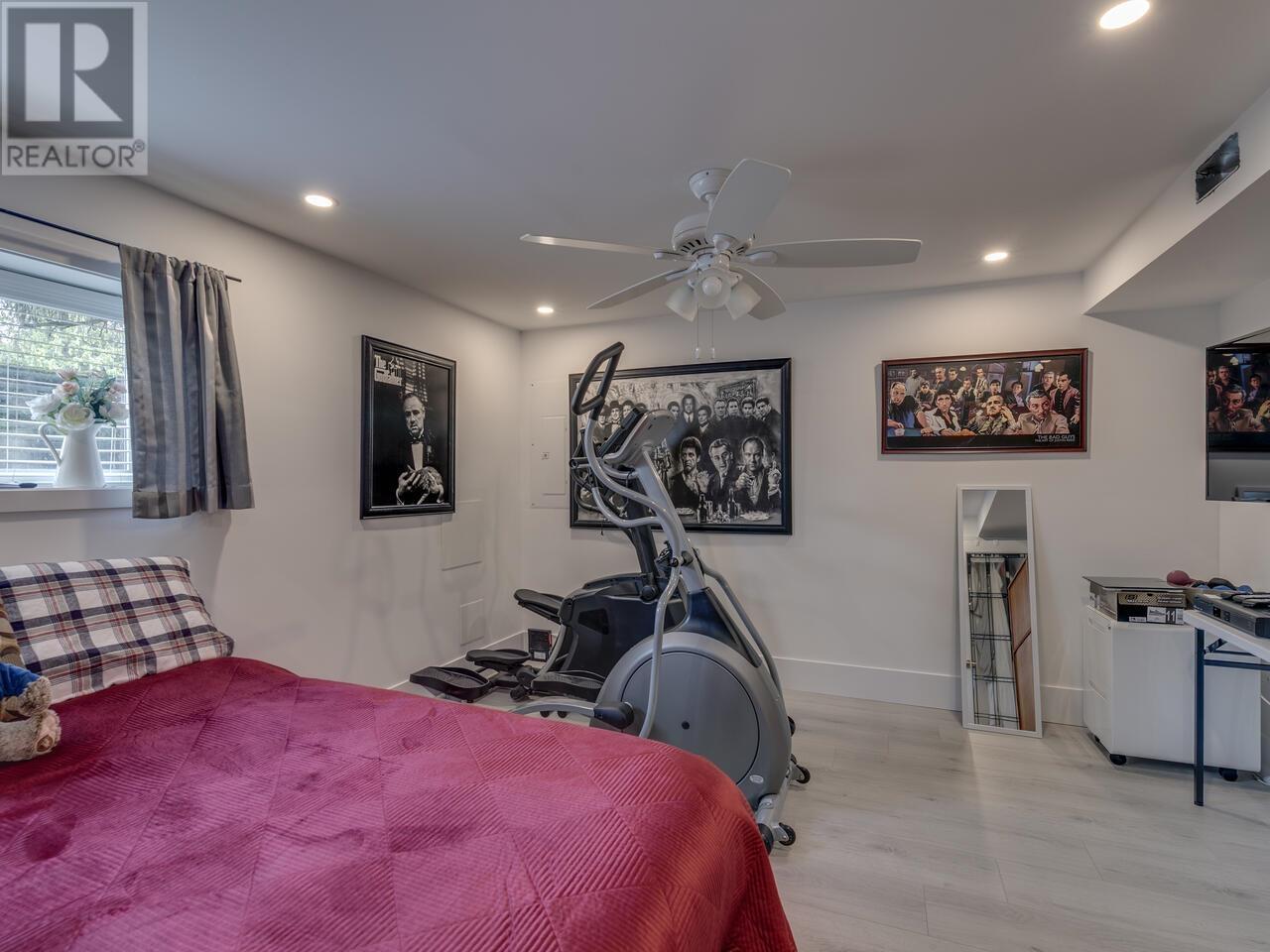 491 MIDVALE STREET, Coquitlam