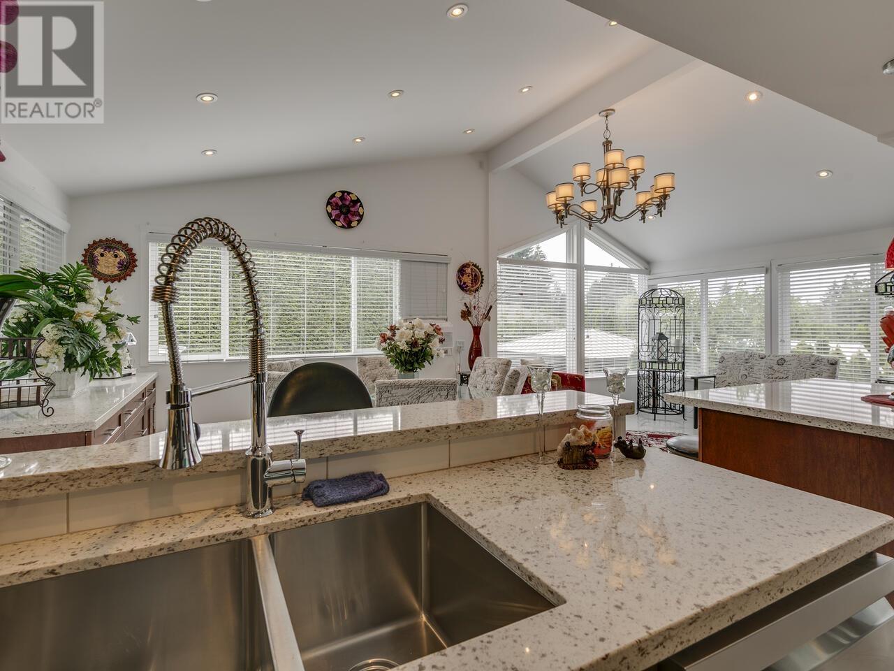491 MIDVALE STREET, Coquitlam