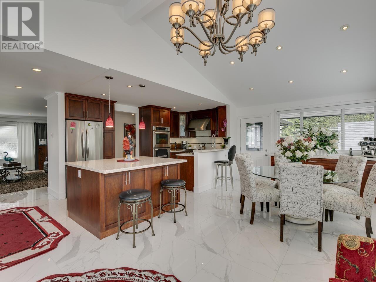491 MIDVALE STREET, Coquitlam
