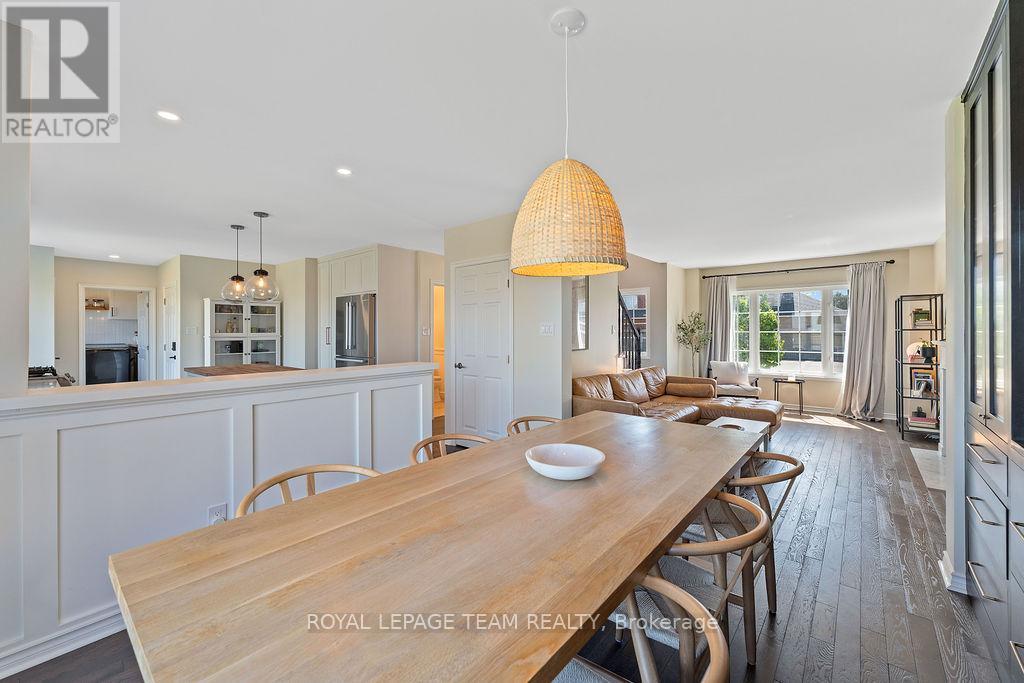 Photo 33 of 228 Labelle Street, Russell ON