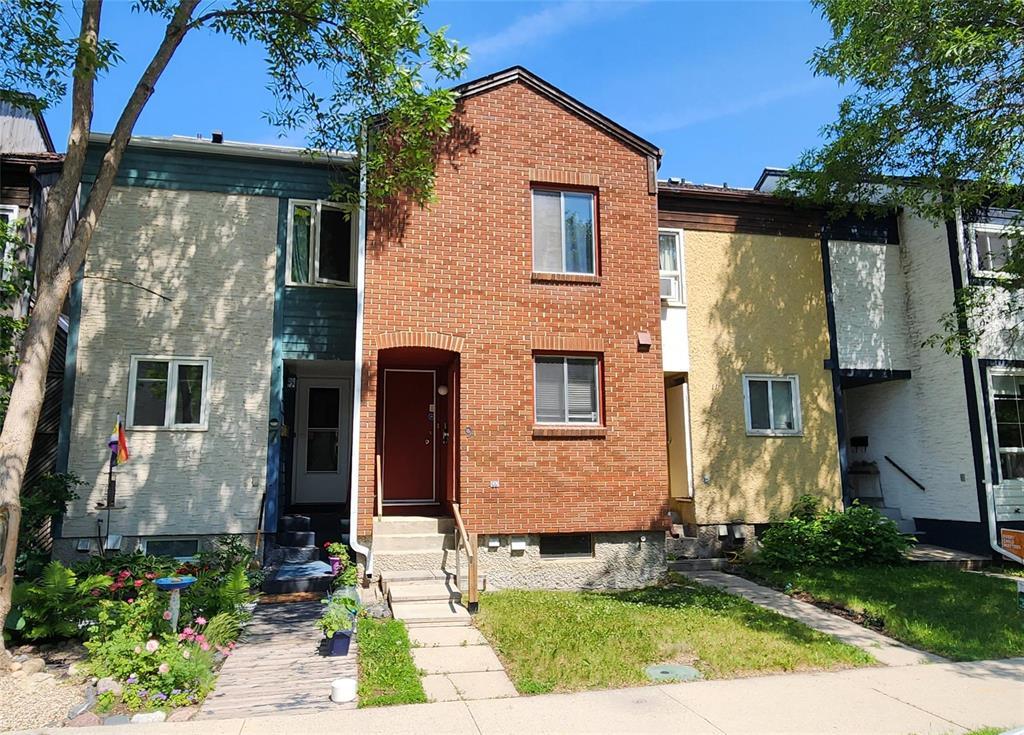 Photo 1 of 9 Stinson Avenue, Winnipeg MB