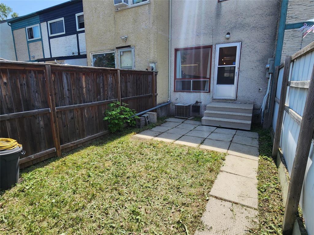 Photo 19 of 9 Stinson Avenue, Winnipeg MB