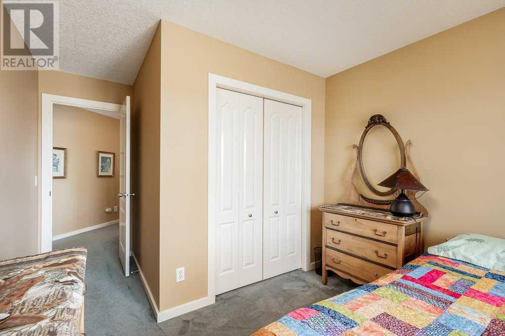 Single Family House for Sale in  Chapala Square SE Chaparral Calgary 