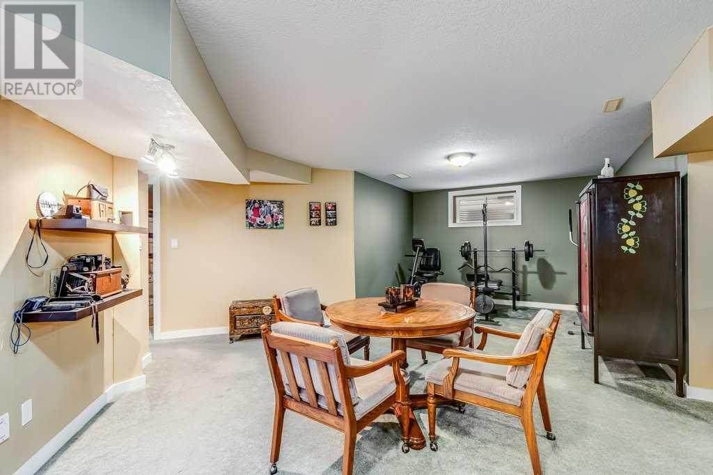 Single Family House for Sale in  Chapala Square SE Chaparral Calgary 