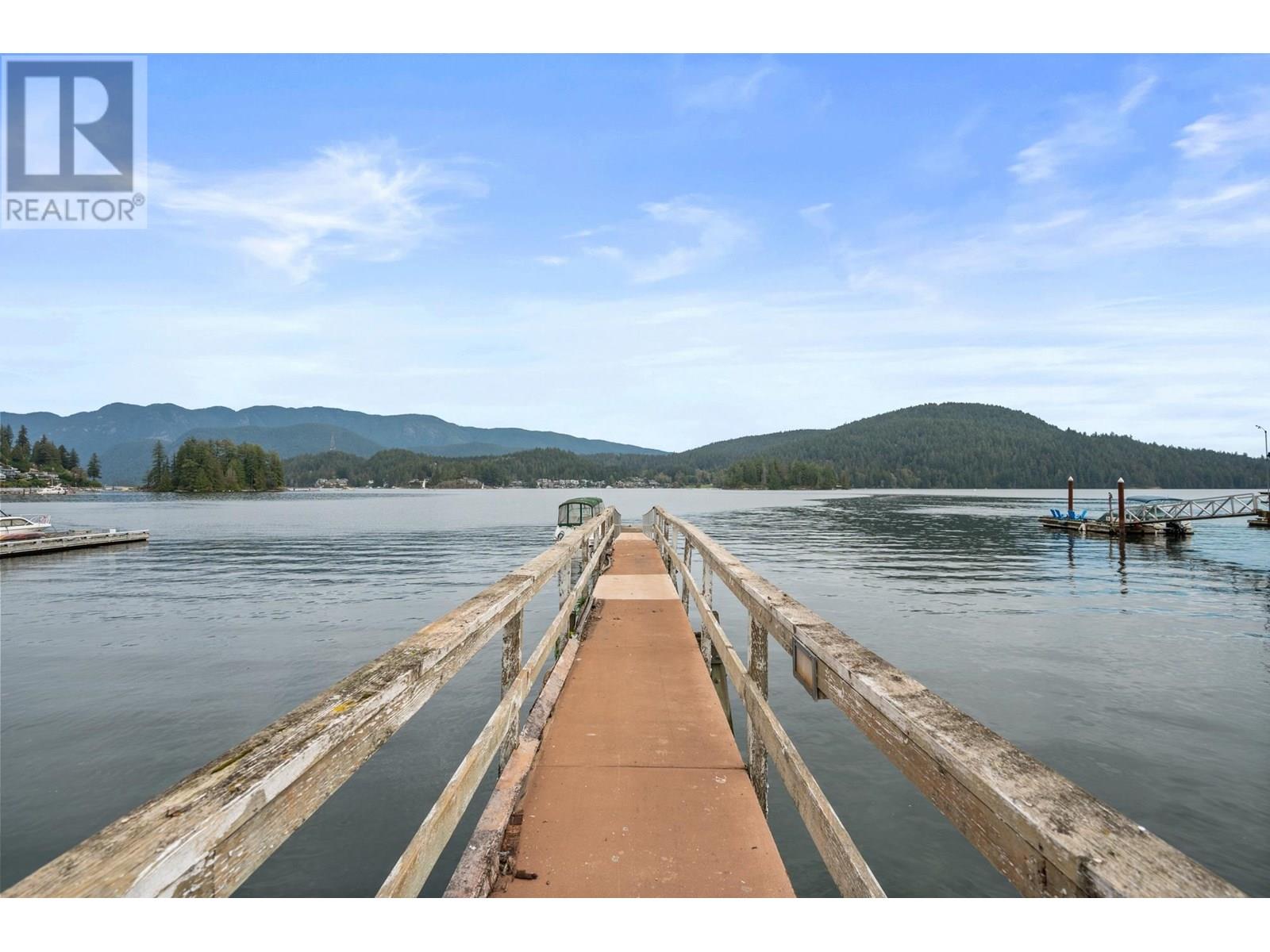 828 BEACHVIEW DRIVE, North Vancouver real estate listing R2931113