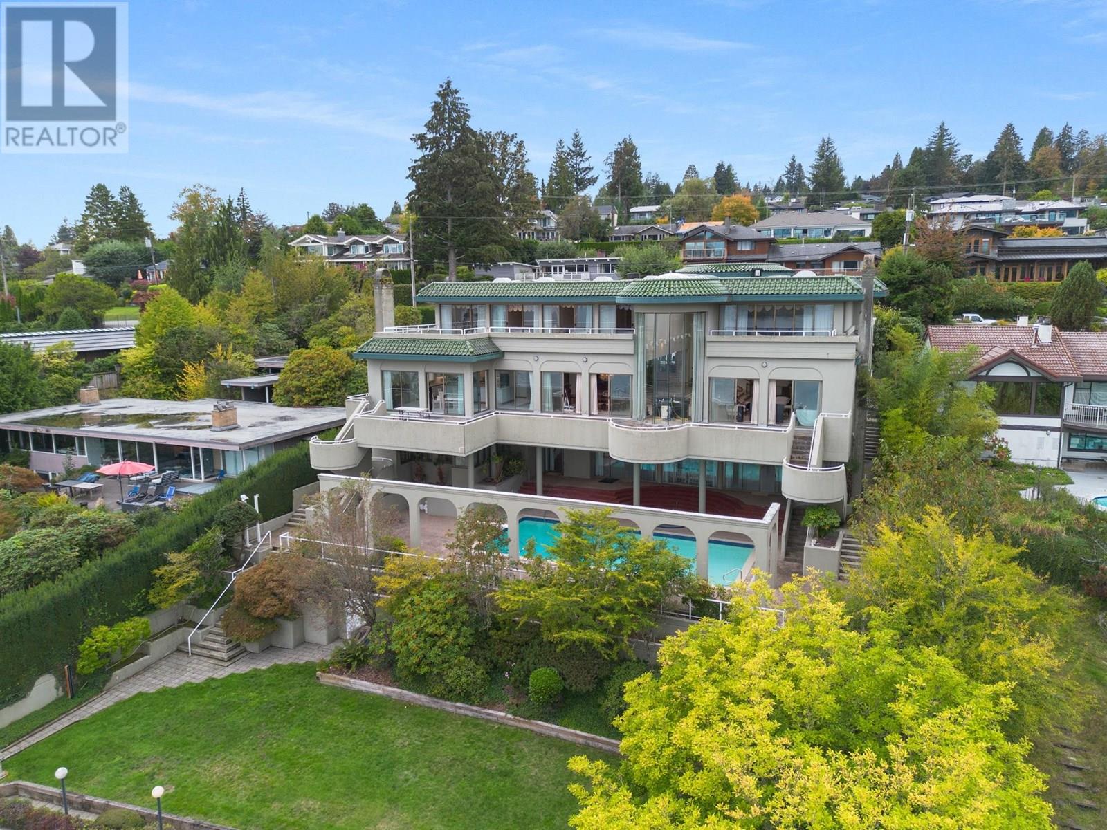 828 BEACHVIEW DRIVE, North Vancouver real estate listing R2931113