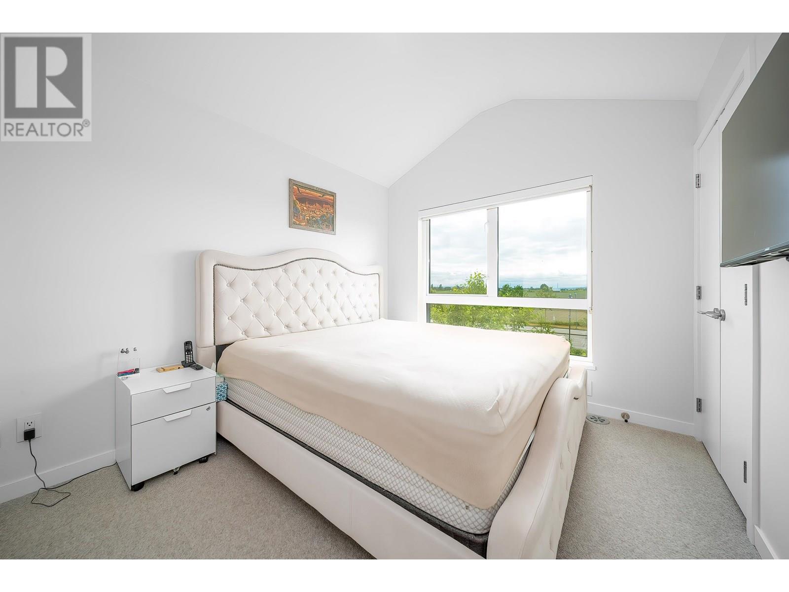 Photo 10 of 119 4738 Hemlock Way, Tsawwassen BC