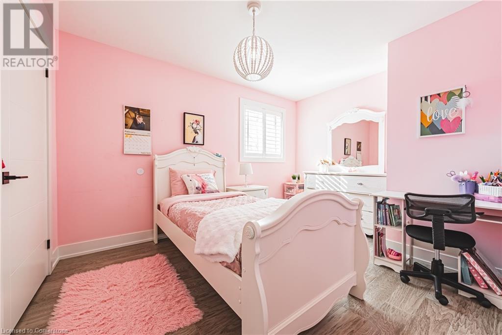 Photo 10 of 1796 Penny Lane, West Lincoln ON