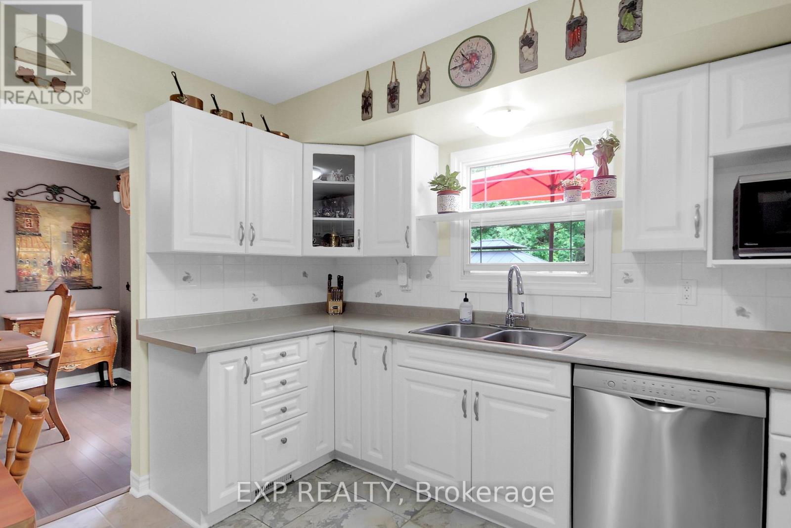 Photo 18 of 1989 Rideau Road, Ottawa ON