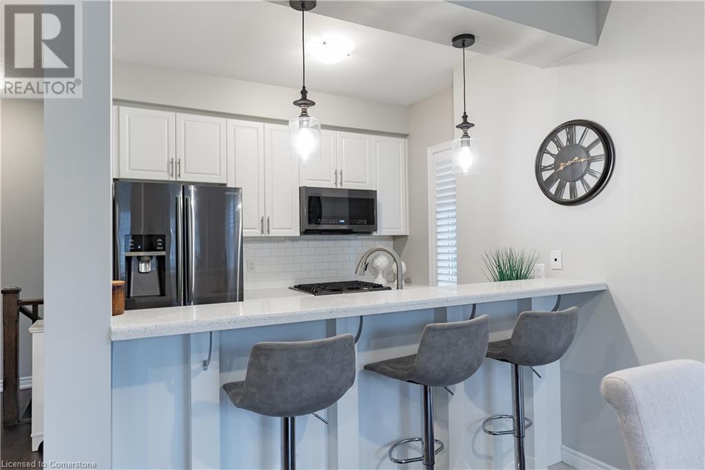 Photo 15 of 4 Garlent Avenue, Ancaster ON