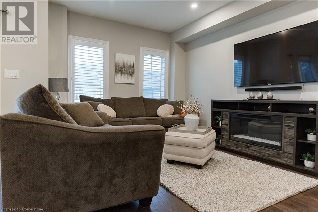 Photo 25 of 4 Garlent Avenue, Ancaster ON