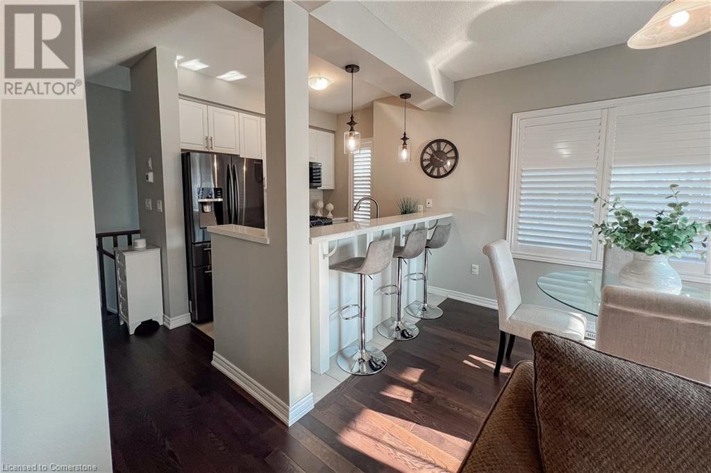 Photo 14 of 4 Garlent Avenue, Ancaster ON