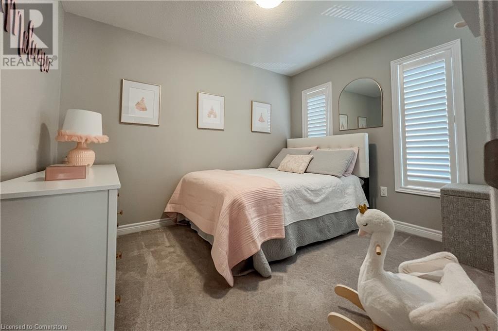Photo 32 of 4 Garlent Avenue, Ancaster ON
