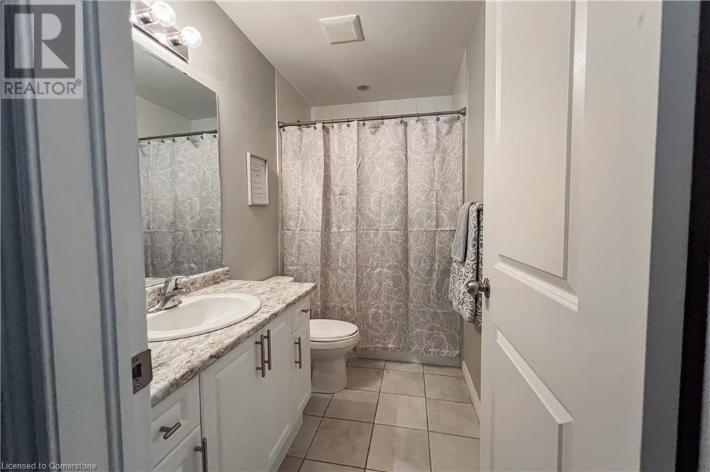 Photo 37 of 4 Garlent Avenue, Ancaster ON