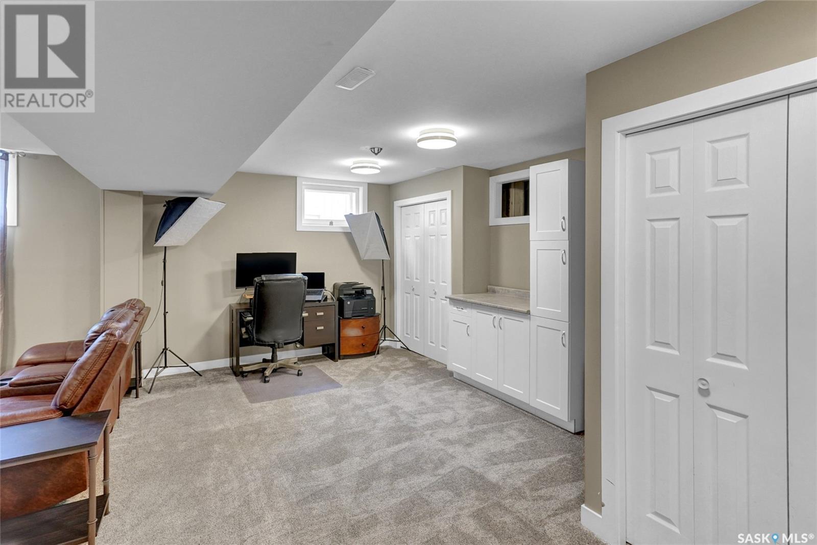 Photo 32 of 833 Keith Street, Moose Jaw SK