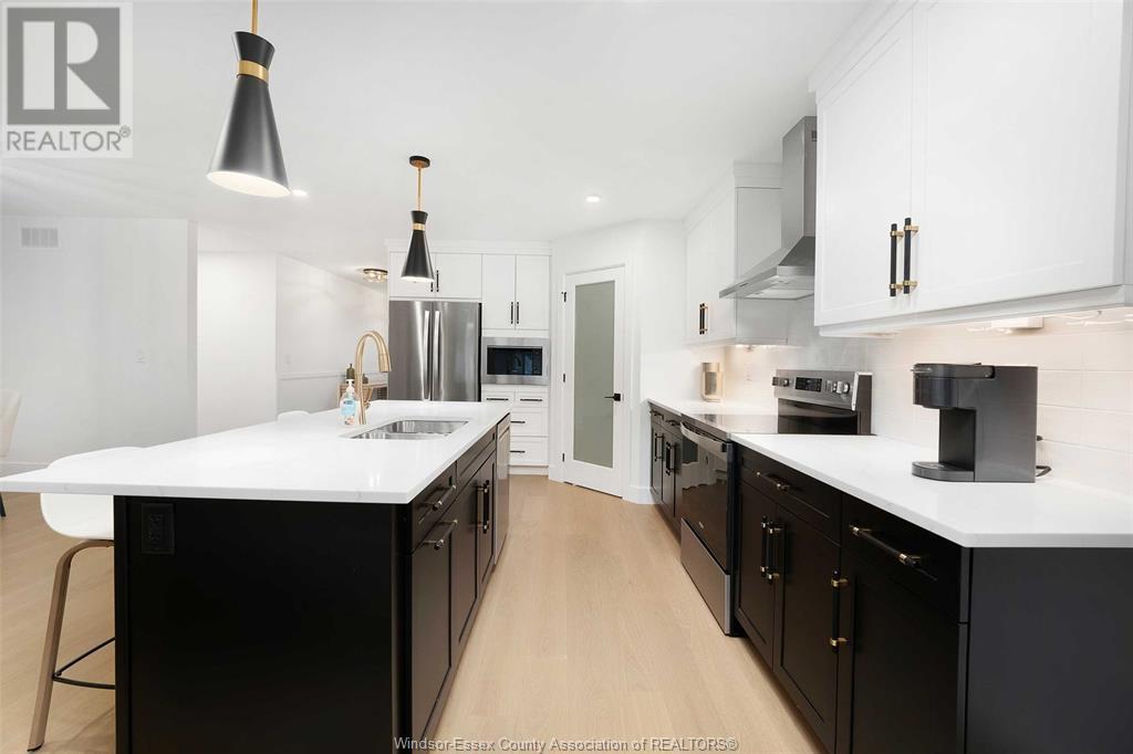 Photo 20 of 470 Jolly, Lasalle ON