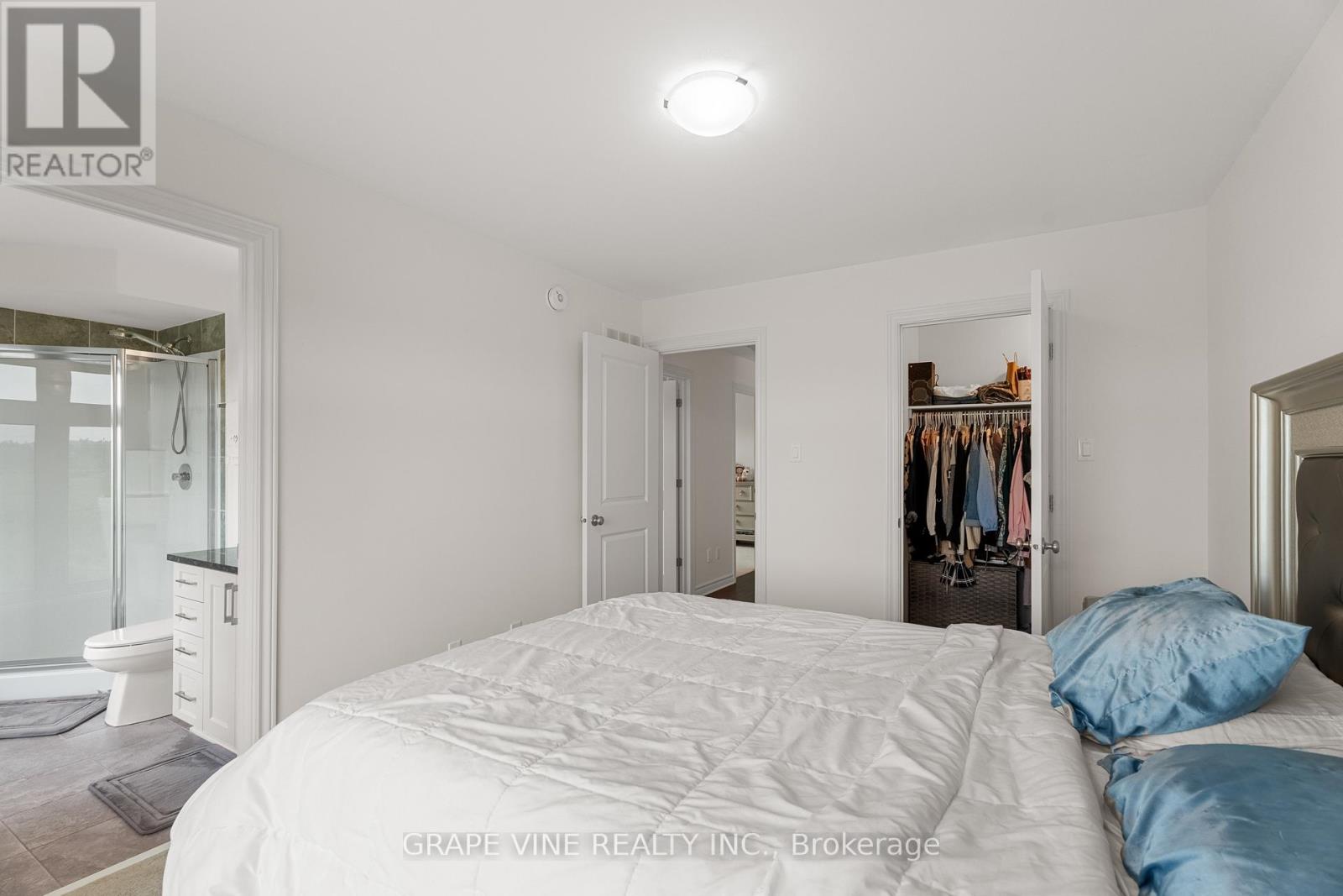 Photo 35 of 60 Verglas Lane, Ottawa ON