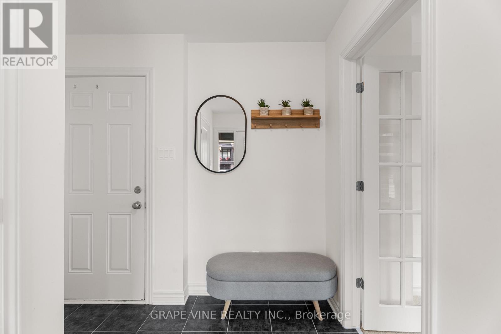 Photo 32 of 60 Verglas Lane, Ottawa ON