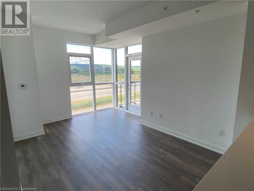 Photo 5 of 550 North Service Road Unit 213, Grimsby ON