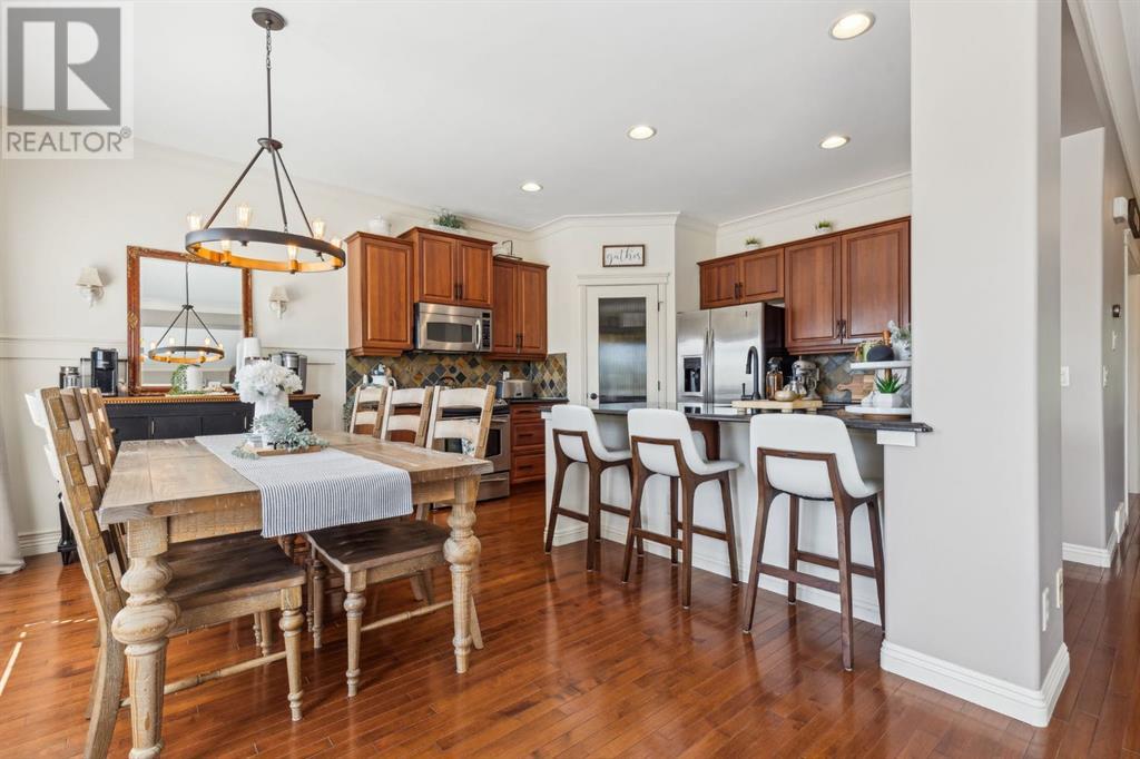 Single Family House for Sale in  Everbrook Way SW Evergreen Calgary 