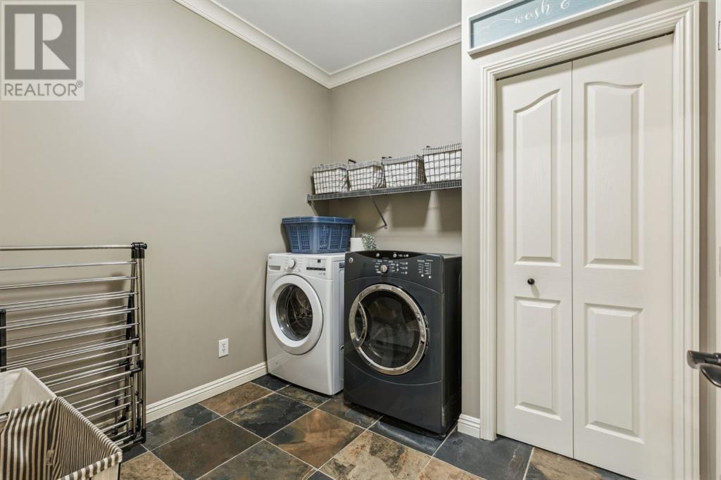 Single Family House for Sale in  Everbrook Way SW Evergreen Calgary 
