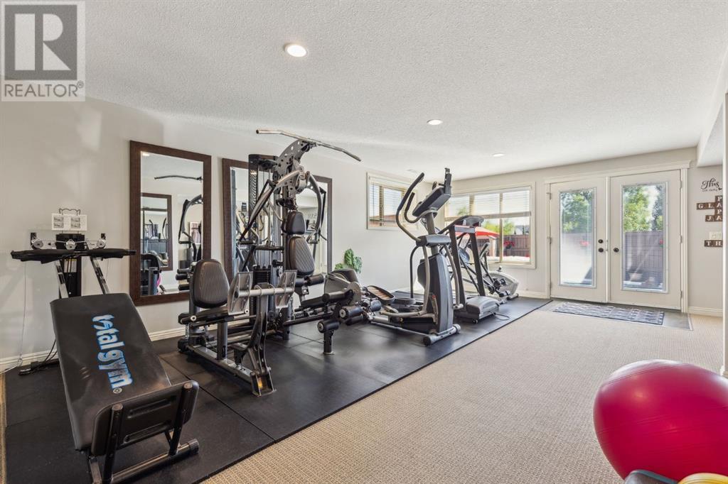Single Family House for Sale in  Everbrook Way SW Evergreen Calgary 