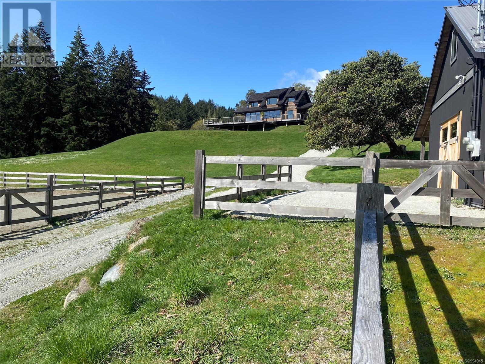 445 Cranberry Rd, Salt Spring