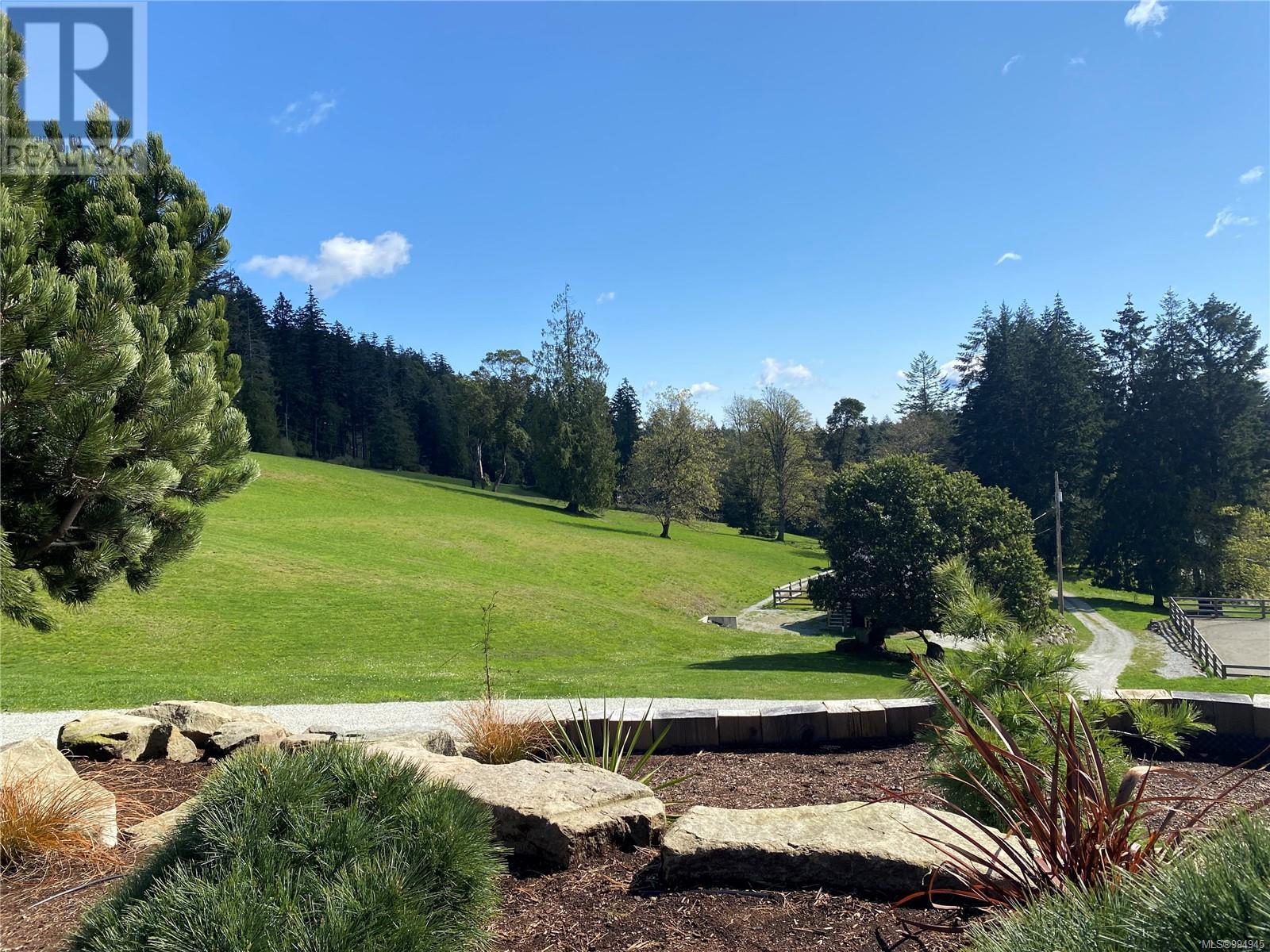 445 Cranberry Rd, Salt Spring