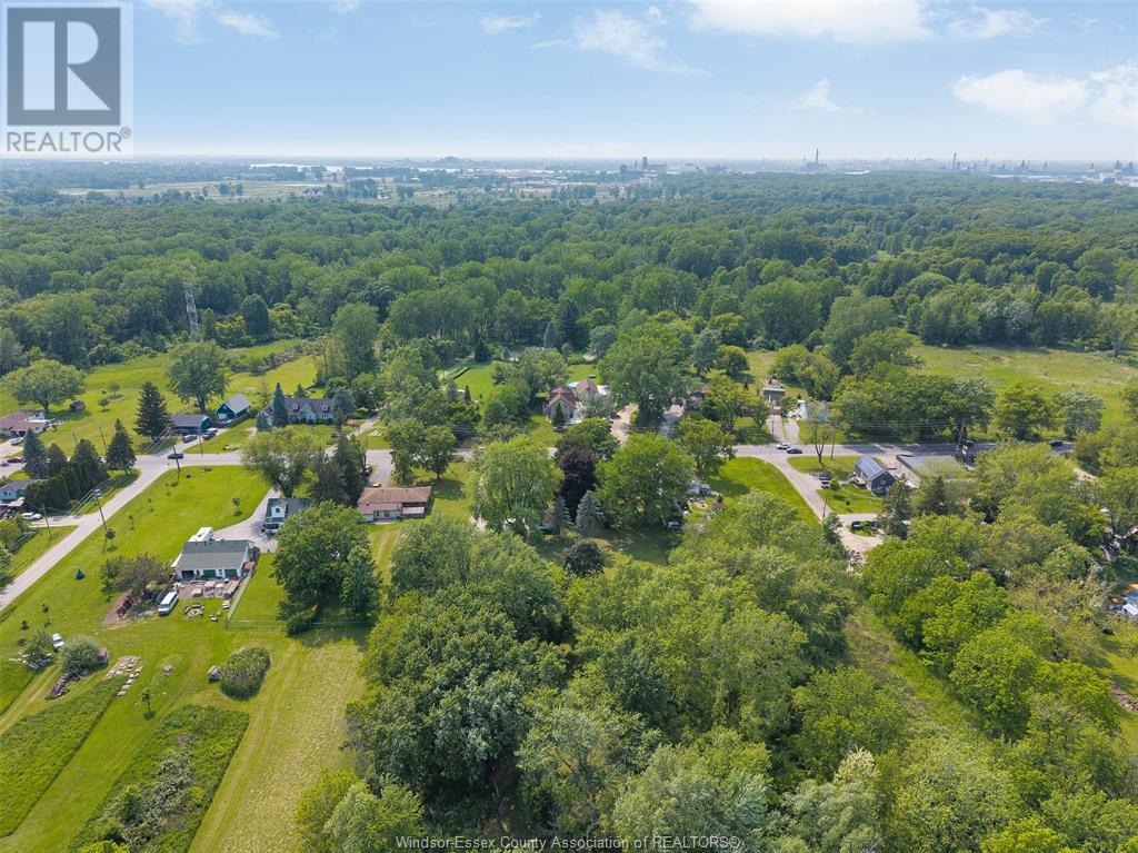 Photo 10 of 5411 Malden, Windsor ON