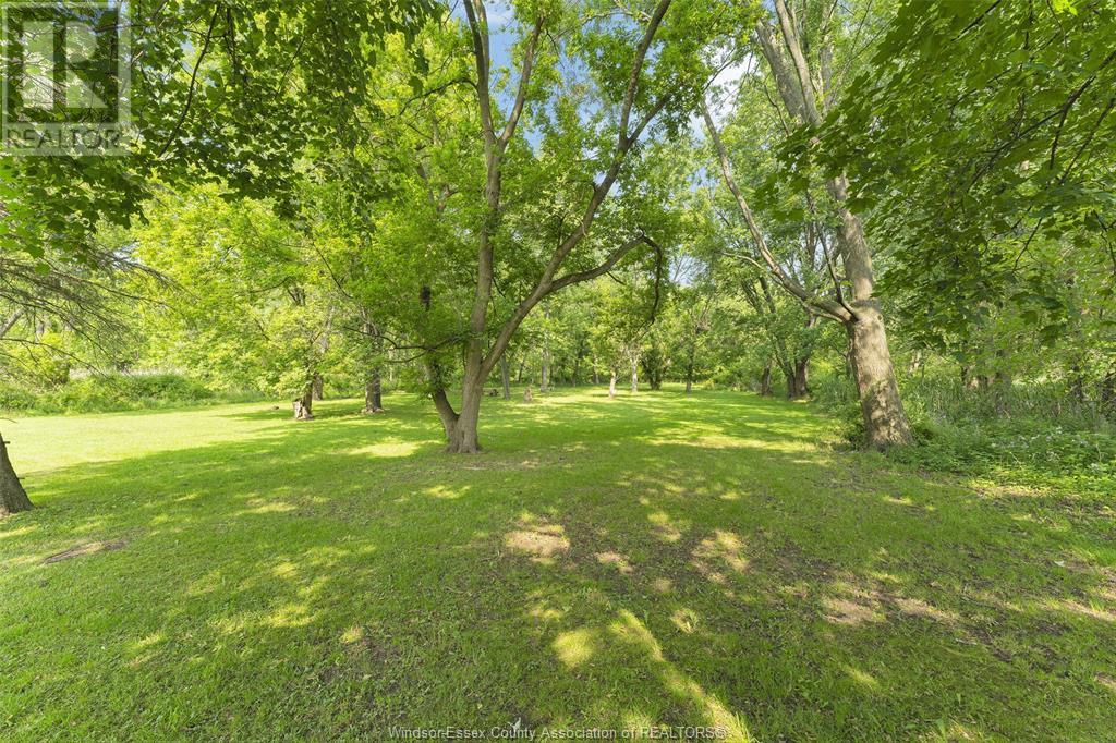 Photo 2 of 5411 Malden, Windsor ON