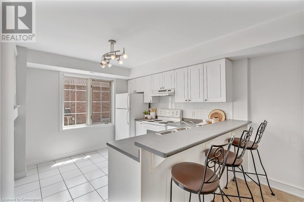 Photo 7 of 4045 Upper Middle Road Unit 46, Burlington ON