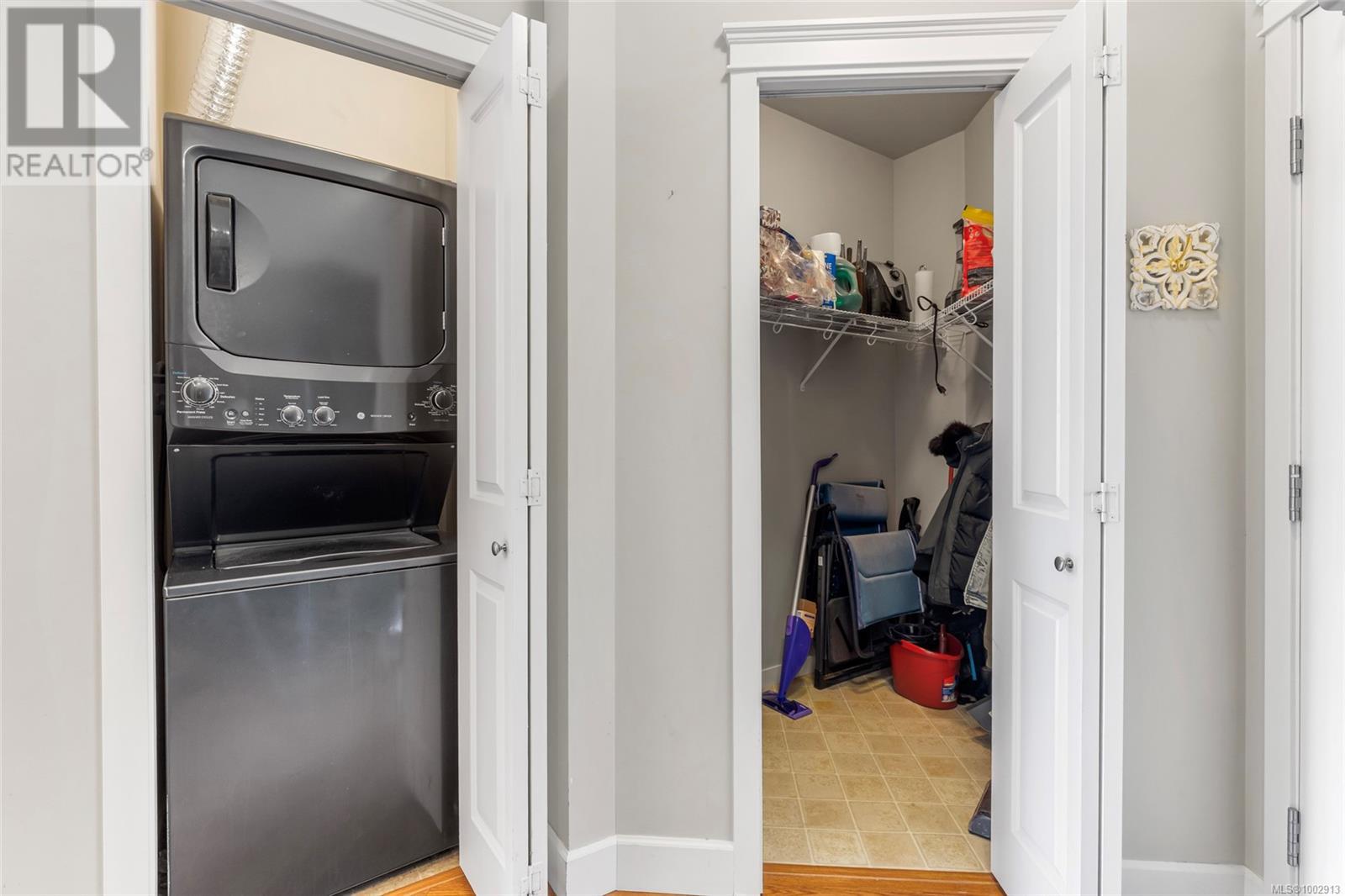 407 2220 Sooke Rd, Colwood