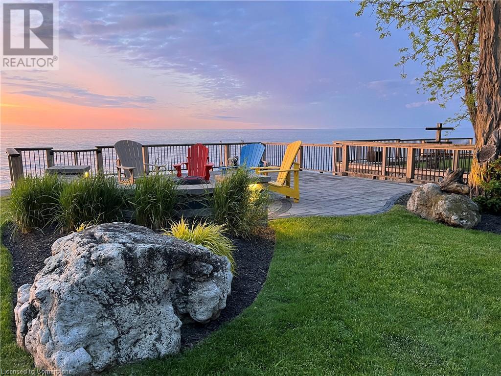 Photo 32 of 4618 Sandy Cove Dr Drive, Lincoln ON