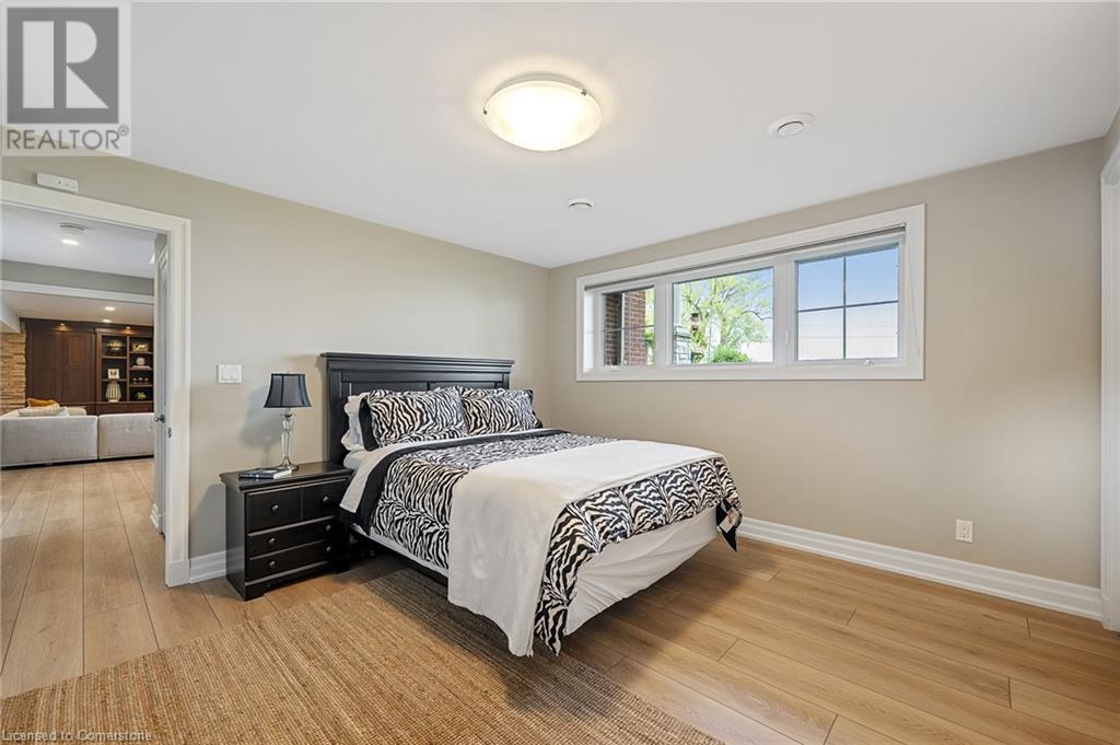 Photo 3 of 4618 Sandy Cove Dr Drive, Lincoln ON