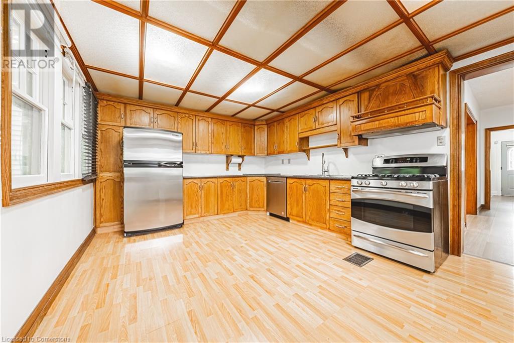 Photo 23 of 168 Britannia Avenue, Hamilton ON
