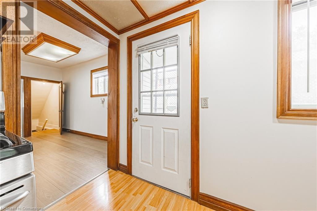 Photo 6 of 168 Britannia Avenue, Hamilton ON