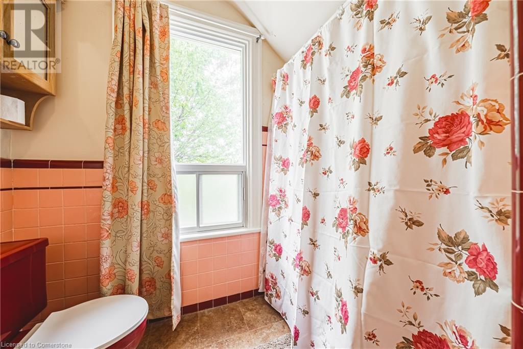 Photo 28 of 168 Britannia Avenue, Hamilton ON