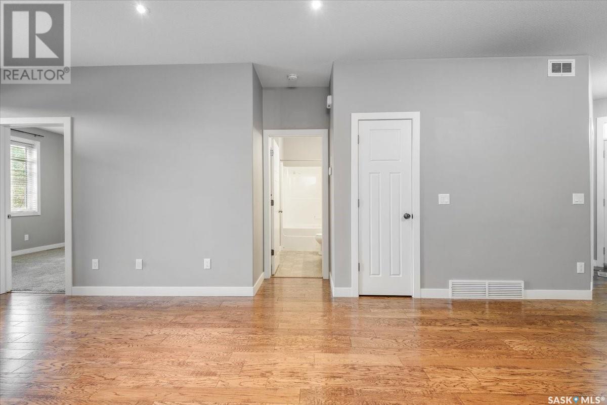 Photo 10 of 3241 Green Bank Road, Regina SK