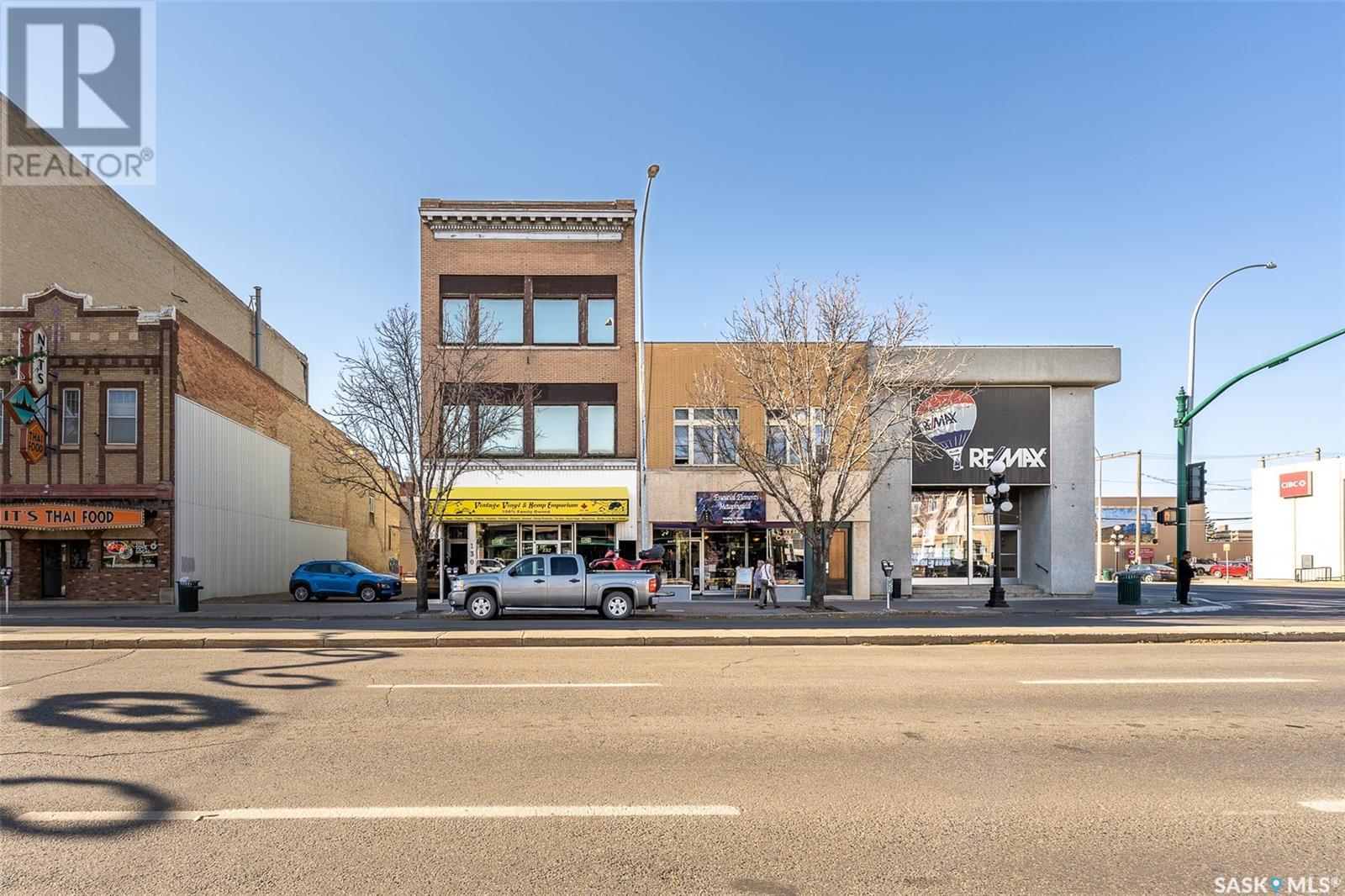 Photo 4 of 130 Main Street N, Moose Jaw SK