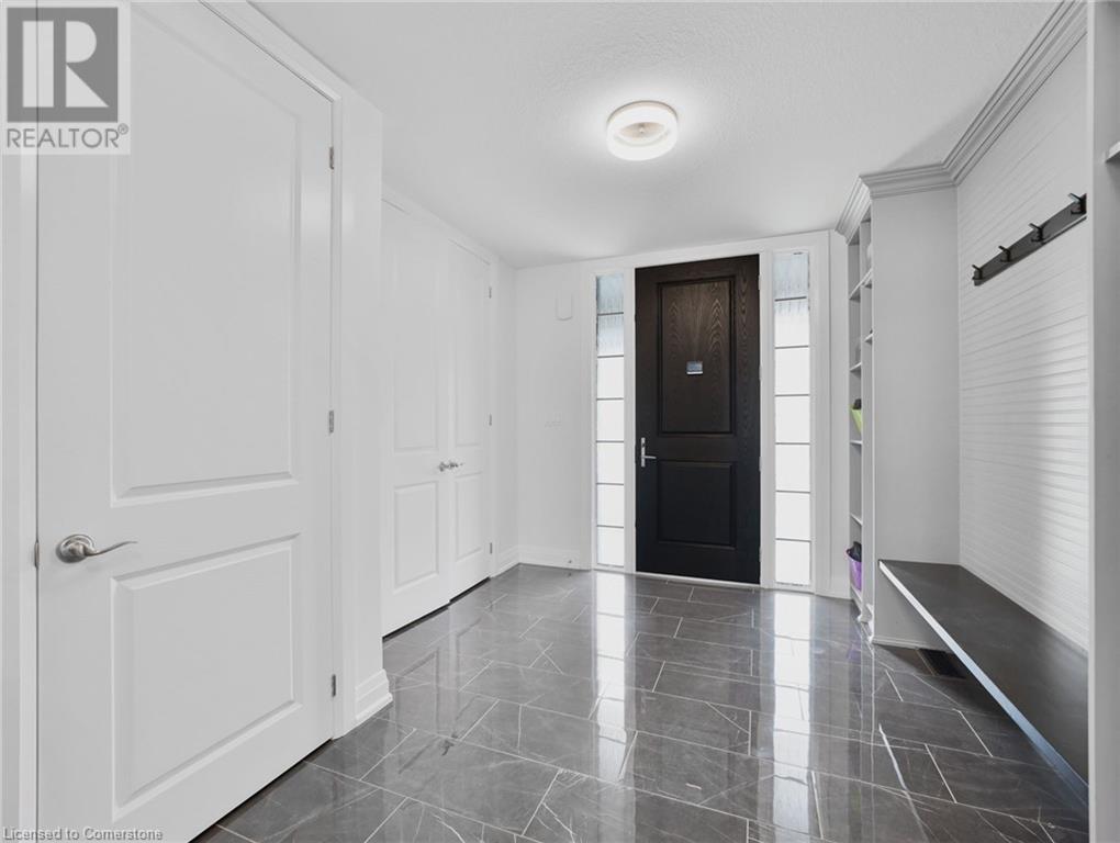 Photo 5 of 75 Monarch Woods Drive, Kitchener ON